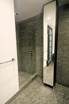 Rented by Kian Realty | media 6