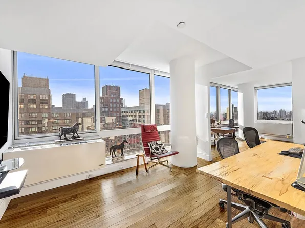 215 E 96th St #35E, New York, NY 10128