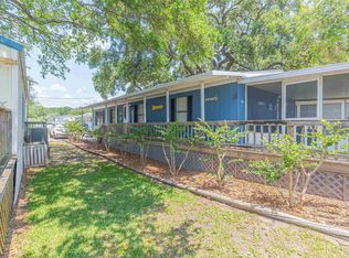 317 Inlet Rd, Murrells Inlet, SC 29576