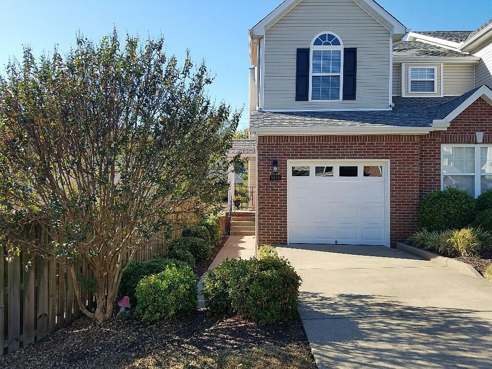 2nd image of 5810 Saint Charles Pl