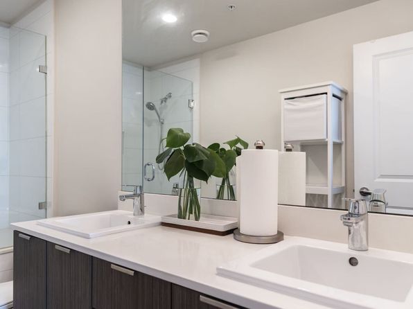 2 bedroom rental in Burnaby — photo 10