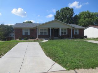 108 Timberbrook Dr, Saint Peters, MO 63376