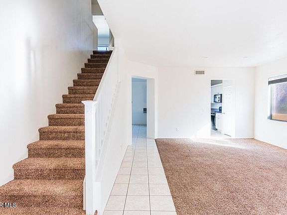 5th image of 38318 Wakefield Pl