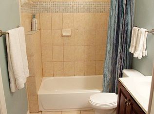 2332 Longhorn St, Dallas, TX 75228