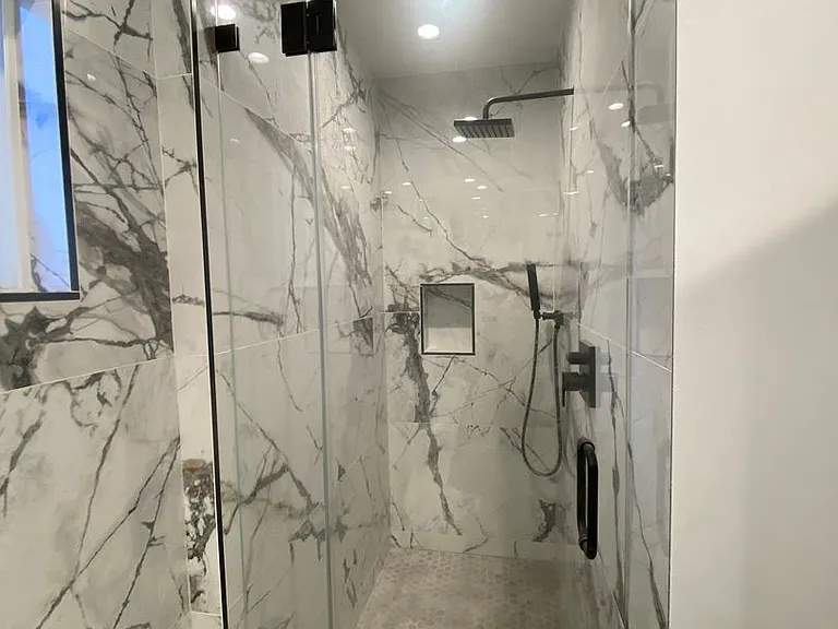 2041 Cloverfield Blvd — Photo 3