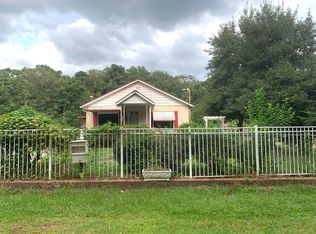 209 Simpson Rd, Carthage, NC 28327