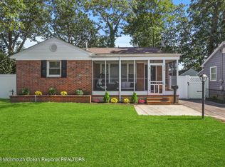 228 Passaic Ave, Point Pleasant Beach, NJ 08742