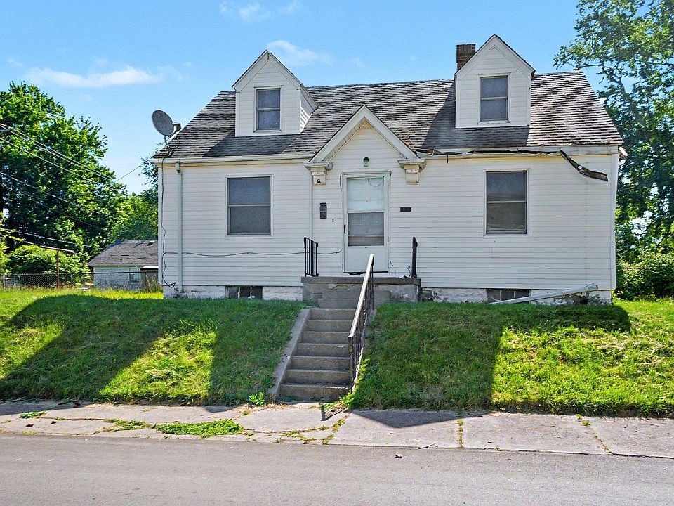 1st image of 301 Altgeld St