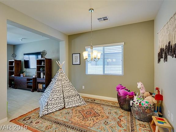 3rd image of 6848 Magpie Creek Ct
