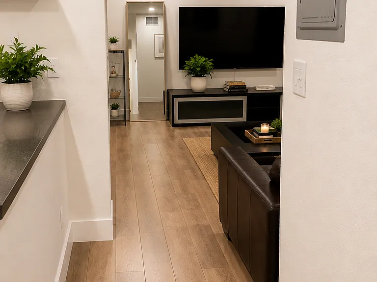 141 S Clark Dr #101 — Photo 7