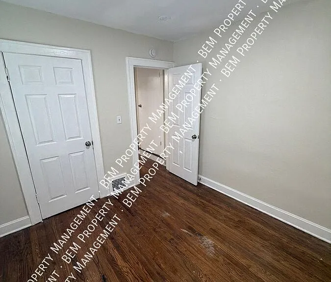 4427 Agnes Ave — Photo 15