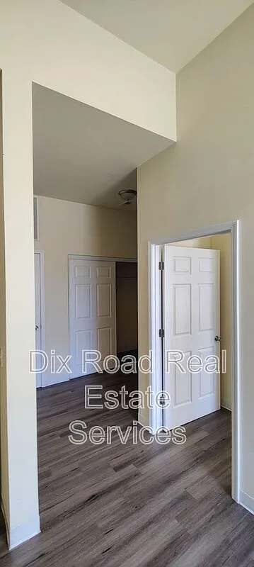 4200 Colerain Ave — Photo 4