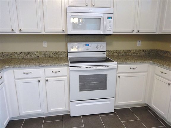 5th image of 5105 Ballantine Dr