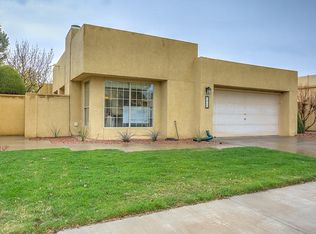 7913 Woodleaf Dr NE, Albuquerque, NM 87109