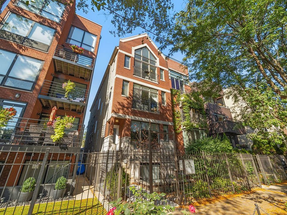 1st image of 902 N Hermitage Ave #3