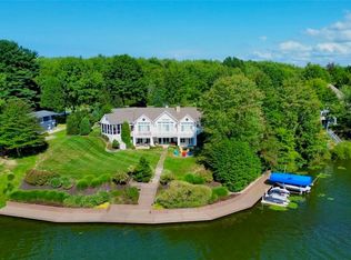1500 Morning Star Dr, Rock Creek, OH 44084
