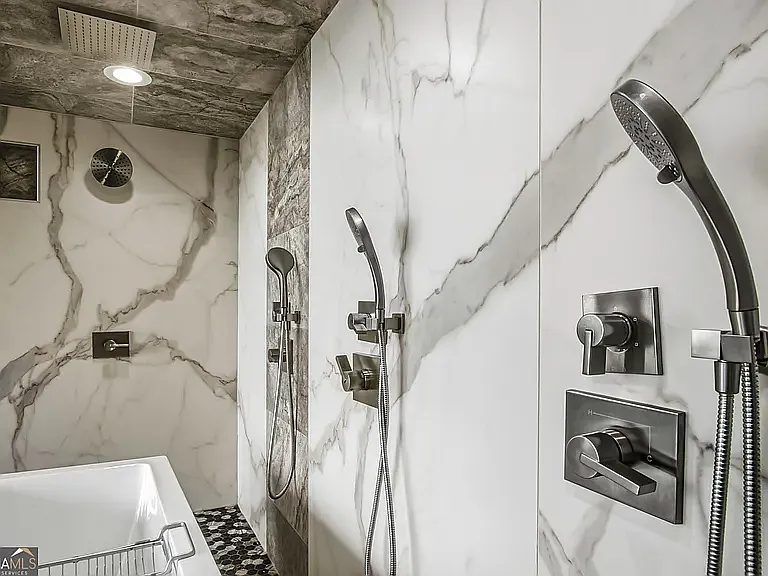 1280 W Peachtree St NW — Photo 40