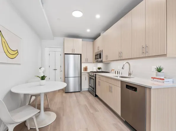 1 Lenox Road image 5 of 10