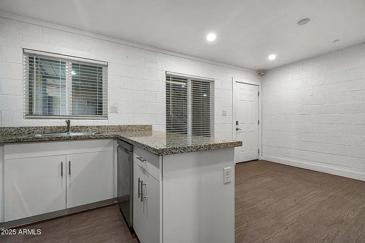 622 N 9th Ave — Photo 15