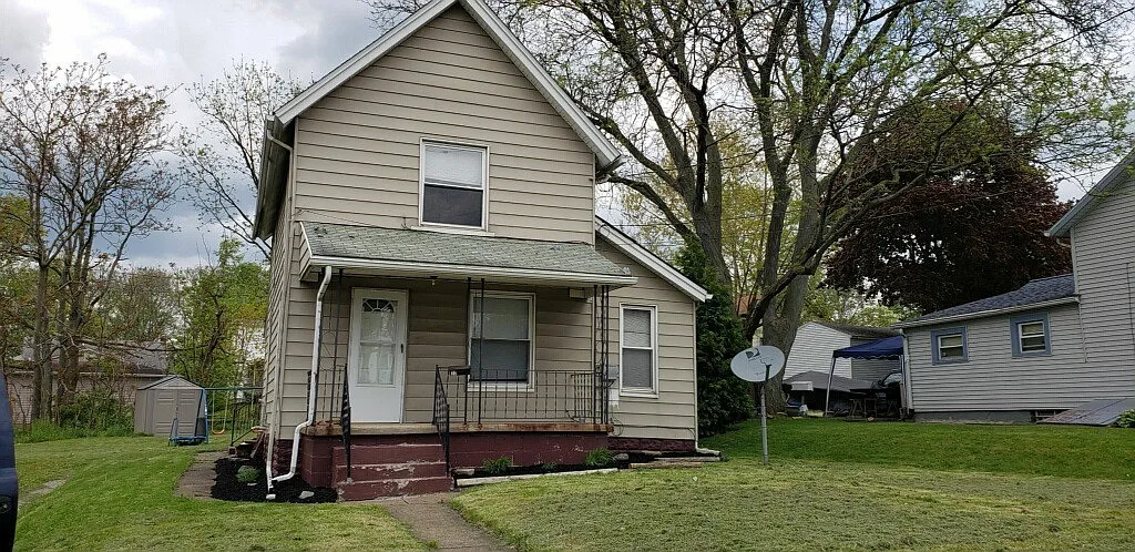 22 Cherry St photo 1