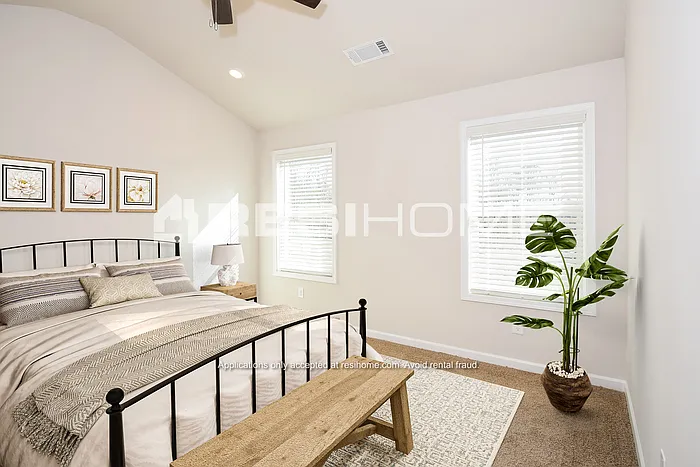 2380 Whitburn Rd — Photo 8