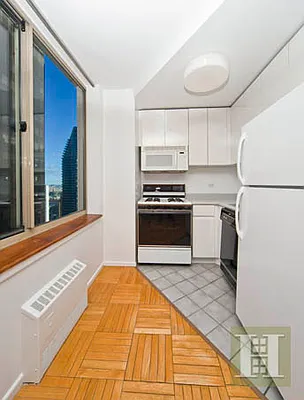 Sold by Halstead Real Estate | media 6