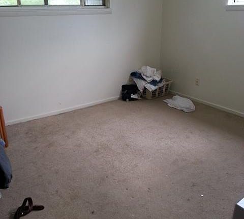 5th image of 2907-9 Cromwell Dr