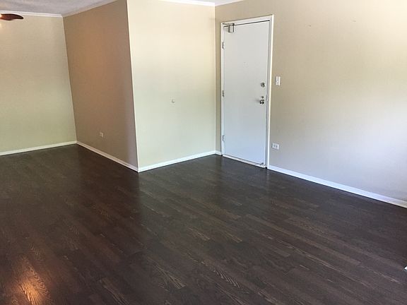 2nd image of 6141 Knollwood Dr #9-301