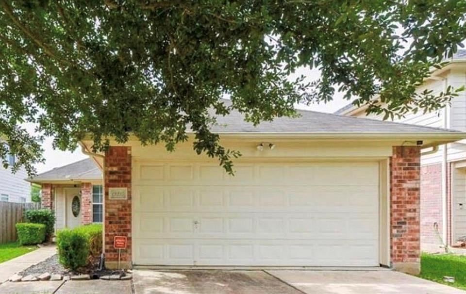 1st image of 19315 Cypress Peak Ln