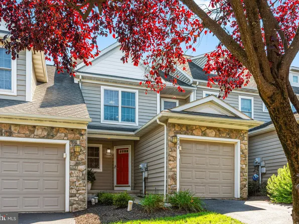 763 Keller Dr, Lititz, PA 17543