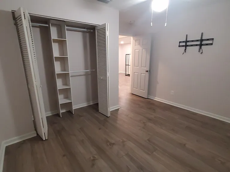 1004 Egret Ct — Photo 9