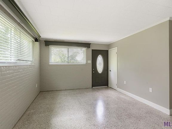5th image of 10212 Gurney Rd