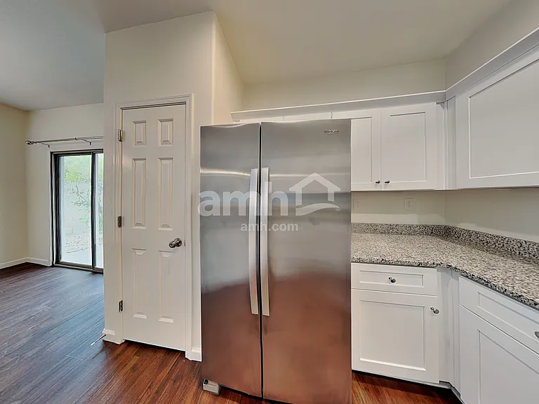 2476 W Lewis And Clark Trl — Photo 3