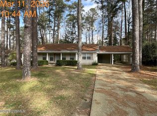 721 Forest Park Cir, Philadelphia, MS 39350