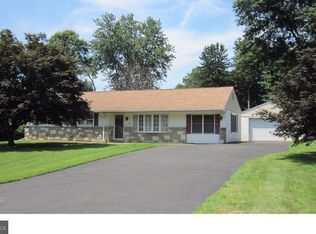 24 Auckland Dr, Richboro, PA 18954