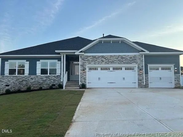 122 Galway Rd, Lillington, NC 27546