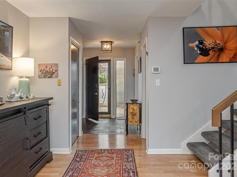 Crowfields Condos 548 Crowfields Ln Asheville NC Zillow