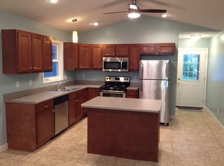 609 Brewer St, Whiteland, IN