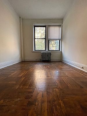 4th image of 28-04 33rd St #A1