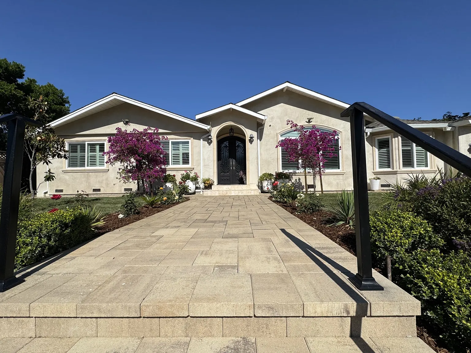 5 bed, 3000 sqft, $18,000 — Photo 4