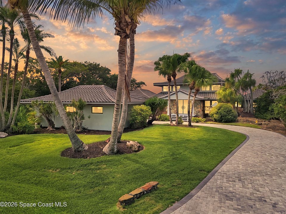 1st image of 722 Loggerhead Island Dr