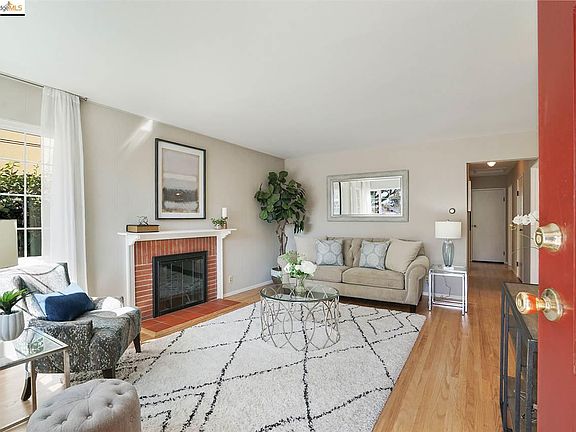 2nd image of 32038 Trevor Ave