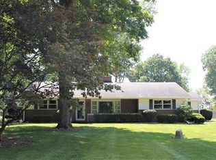 33 Tweedy Ln, Anderson, IN 46012