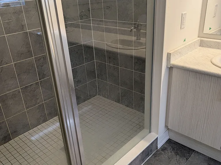 15 Blacklock St E #3 — Photo 14