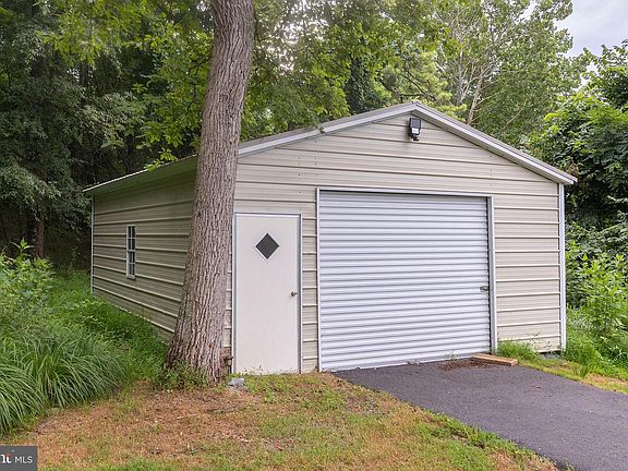 4th image of 434 King David Dr
