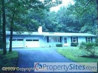 712 Rainbow Ter, Effort, PA 18330