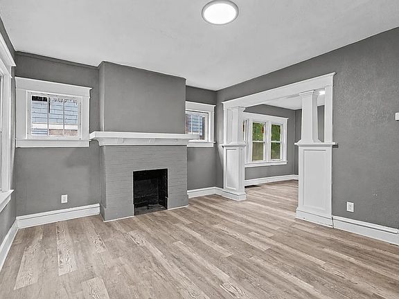 2nd image of 3828 Chestnut Ave