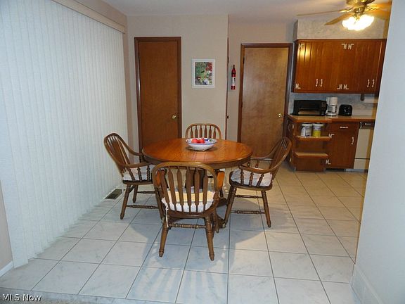 4th image of 10664 Jerry Coe Ln