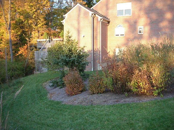 2nd image of 1002 Westchester Way