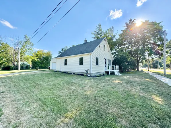 170 E Commerce St, Grant, MI 49327